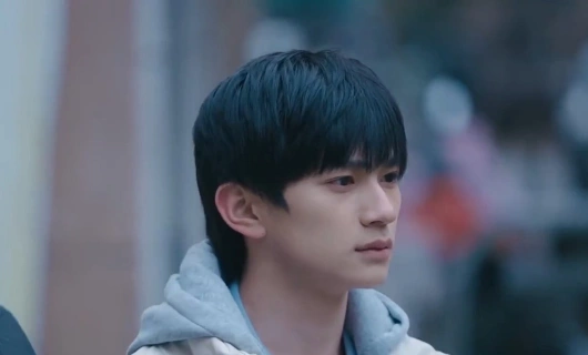 Синий холст юных дней 12 серия «Запятая»