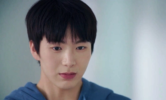 Я встретил своего биаса!? 5 серия