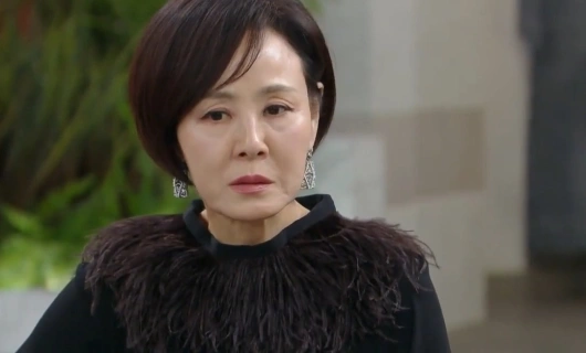 Дом Королевы 8 серия