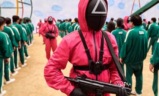 Игра в кальмара 1 сезон 3 серия «Человек с зонтом»