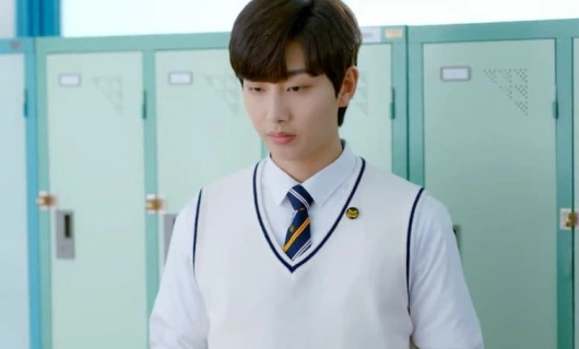 Студсовет старшей школы для мальчиков Сэбит 10 серия