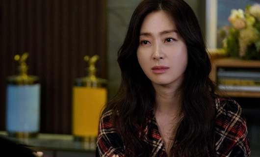 Витрина: Дом королевы 11 серия