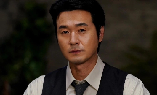 Витрина: Дом королевы 12 серия