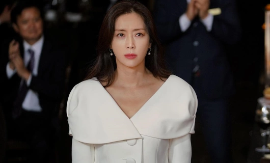 Витрина: Дом королевы 5 серия