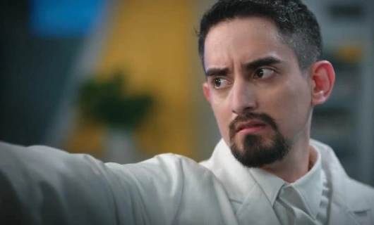 Влюбиться в учёного 1 серия