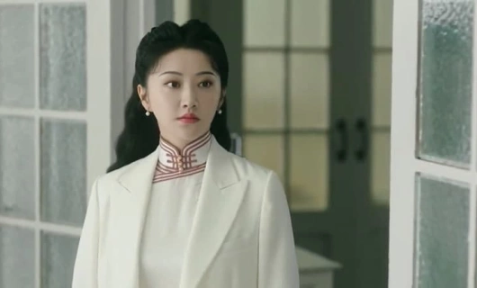 Город струящегося света 9 серия