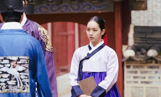 Когда расцветают цветы, я думаю о луне 13 серия