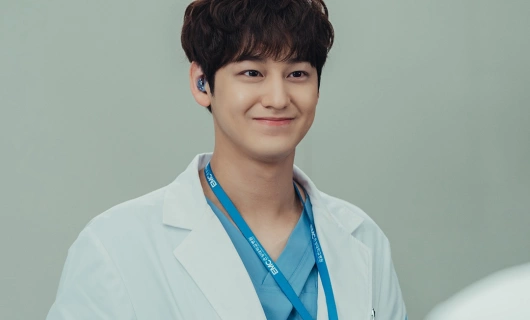 Призрачный доктор 8 серия