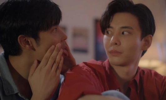 Я и призрак в моей комнате 1 серия