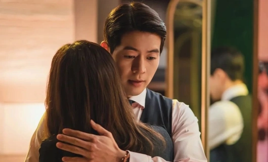 Пандора: Фальшивый рай 6 серия «Настоящий преступник, застреливший президента Го Тхэ Сона, это миссис Хон Тэра?»