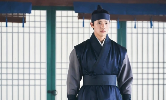 Зонтик королевы 1 серия