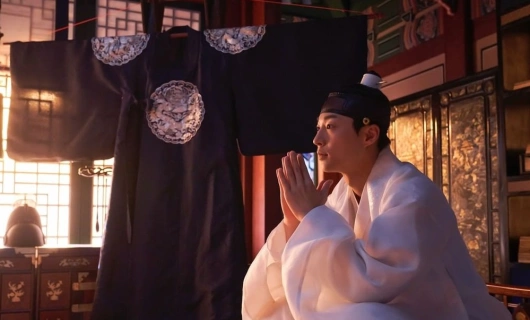 Зонтик королевы 6 серия