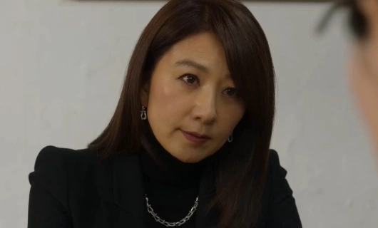 Создательница королевы 3 серия