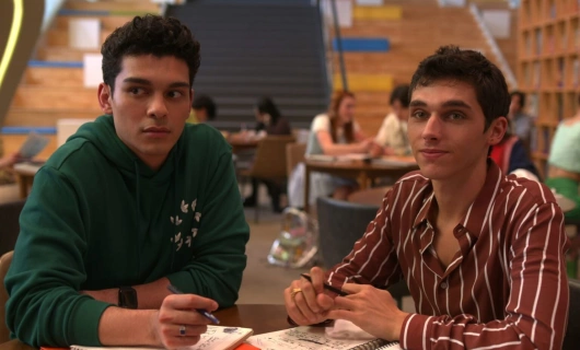 Целую, Китти 9 серия «Кутерьма»