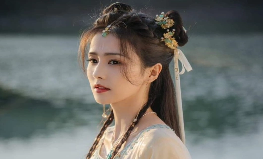 Светлый пепел луны 2 серия