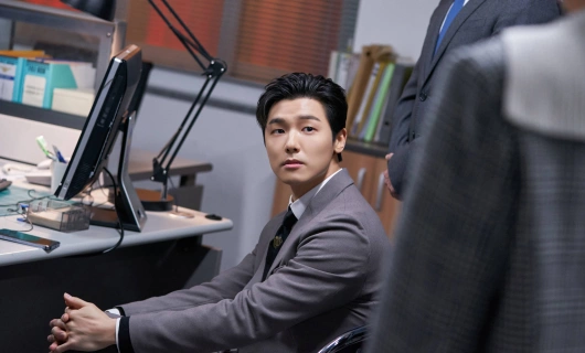 Знаменитость 3 серия «Лайки»