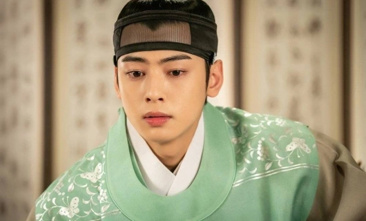 Новичок-историк Гу Хэ Рён 2 серия