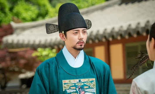 Новичок-историк Гу Хэ Рён 5 серия