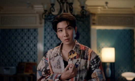 Просто друзья 1 серия «Какова твоя роль в баре?»