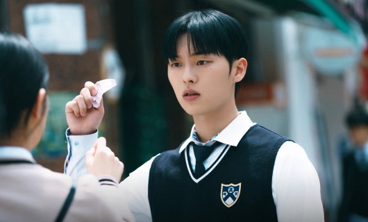 Мерцающий арбуз / Сверкающий арбуз 5 серия «Авария, о которой упомянул папа, ещё не произошла!»