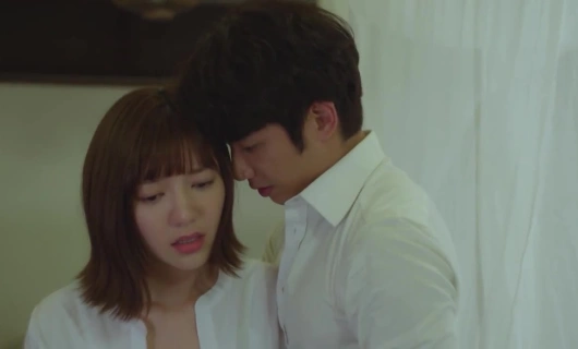 Мы не можем быть друзьями 9 серия