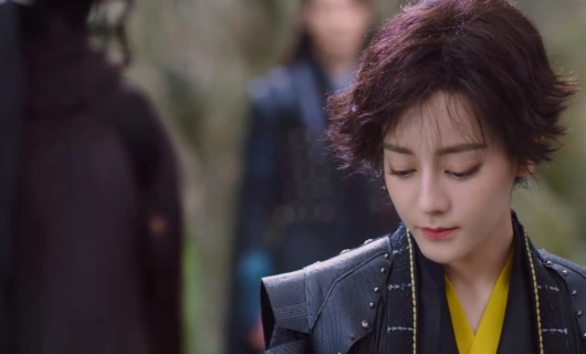 Синий шёпот 1 сезон 1 серия «Первая встреча»