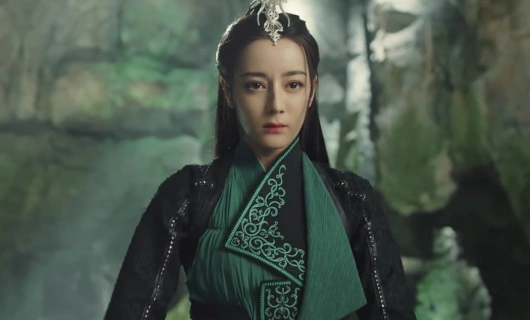 Синий шёпот 1 сезон 2 серия «Рискованное решение»