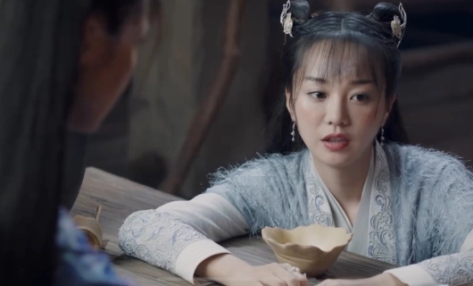 Синий шёпот 1 сезон 21 серия «Кувшин с вином»