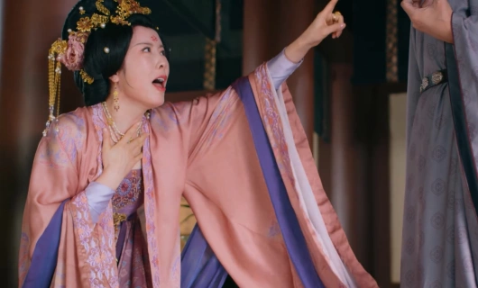 Королевские слухи / Время притворяться 24 серия