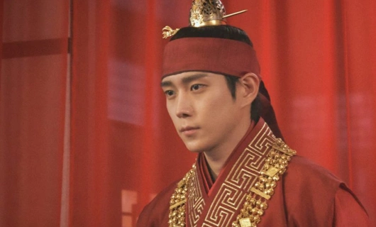 Луна, которая восходит днём 13 серия