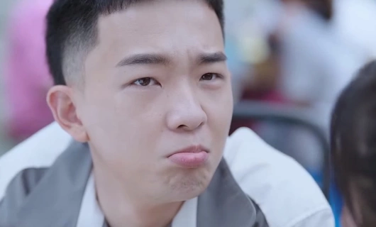 Роман в маленьком лесу 21 серия