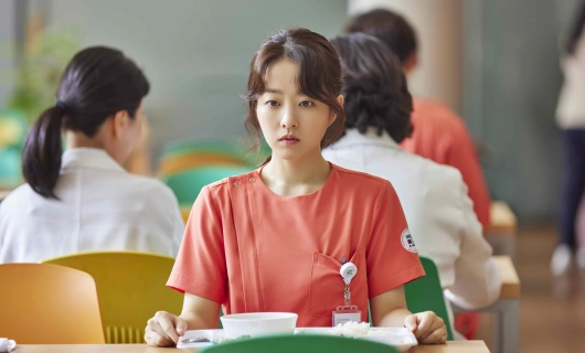 Даже в психиатрическом отделении наступает утро 1 серия «Самый тёмный час всегда бывает перед рассветом»