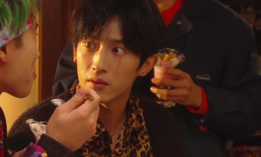 Это любовь: Хулиган и девушка с белой тростью 7 серия