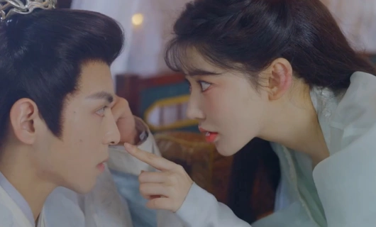 Тайный страж с красными рукавами 12 серия