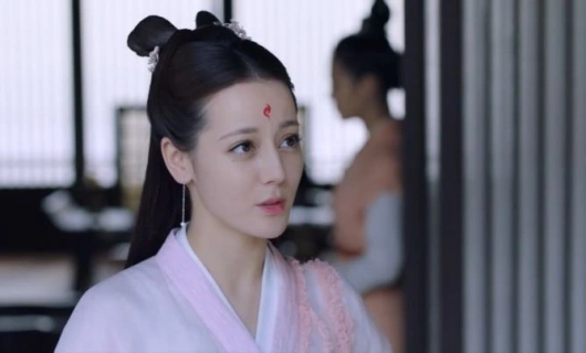 Три жизни, три мира: Личный дневник 13 серия