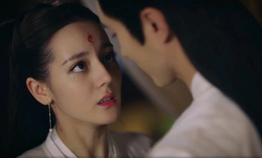 Три жизни, три мира: Личный дневник 14 серия