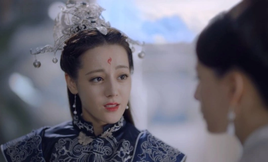 Три жизни, три мира: Личный дневник 53 серия