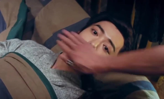 Расколотая битвой синева небес 6 серия