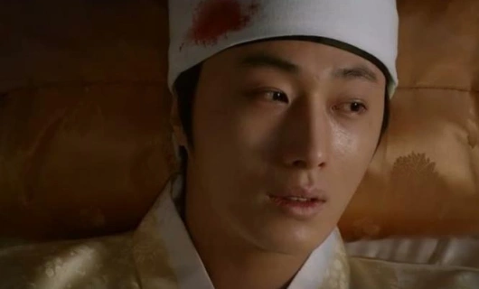 Солнце в объятиях Луны 1 серия