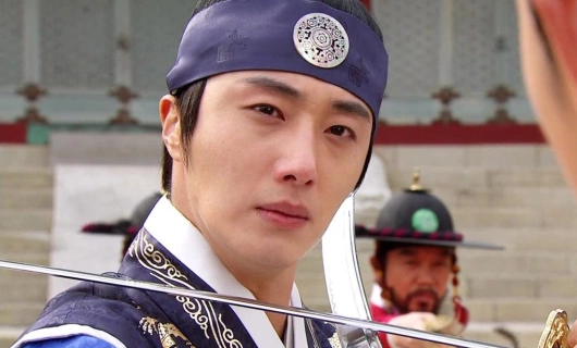 Солнце в объятиях Луны 16 серия