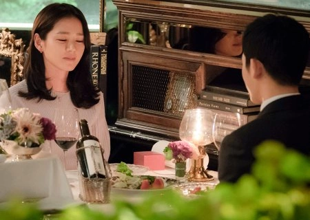 Красивая нуна, что покупает мне еду 15 серия