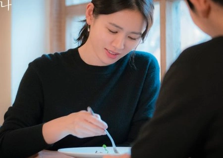 Красивая нуна, что покупает мне еду 7 серия