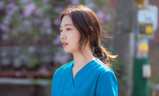 Доктор в кризисе 2 серия «Ты видишь во мне женщину?»