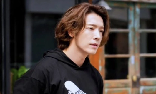 Мужчина и женщина 1 серия