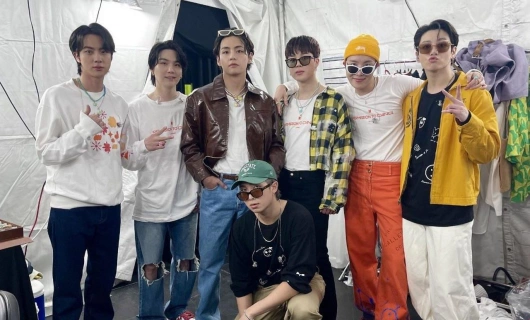 BTS Monuments: Beyond the Star 8 серия