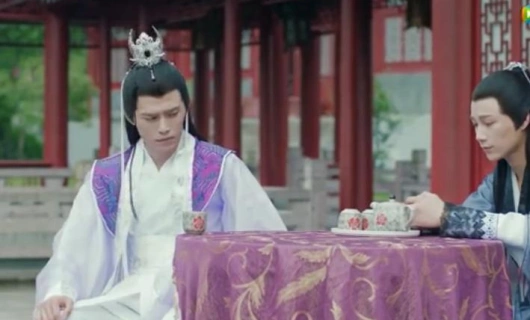 Безумная королева 8 серия