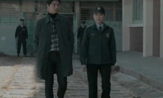 Красная Луна, синее Солнце 13 серия