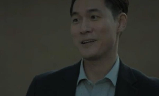 Красная Луна, синее Солнце 8 серия