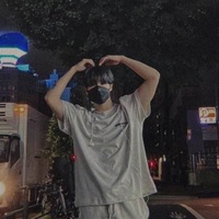 알리나 자루키나