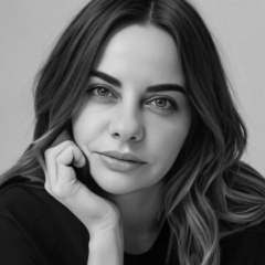 Нюта Студенова